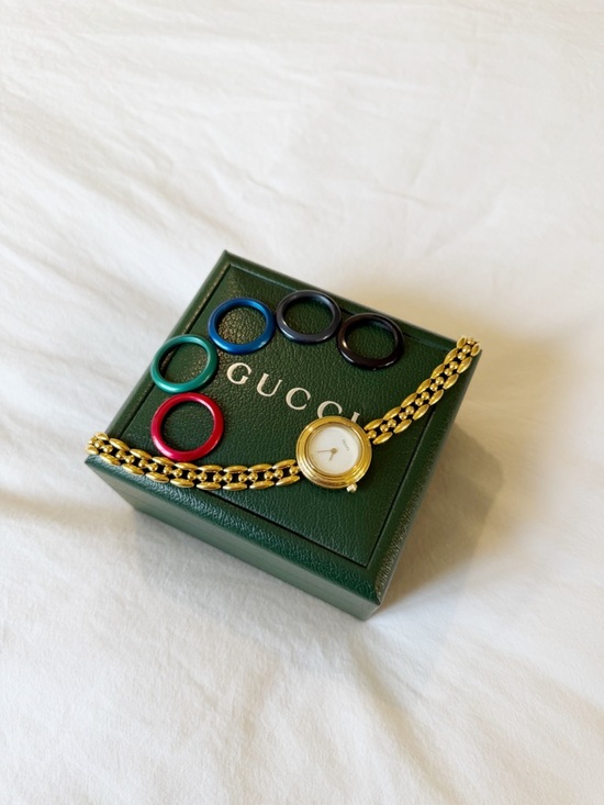Gucci Vintage Interchangeable Bezel Watch main image 5